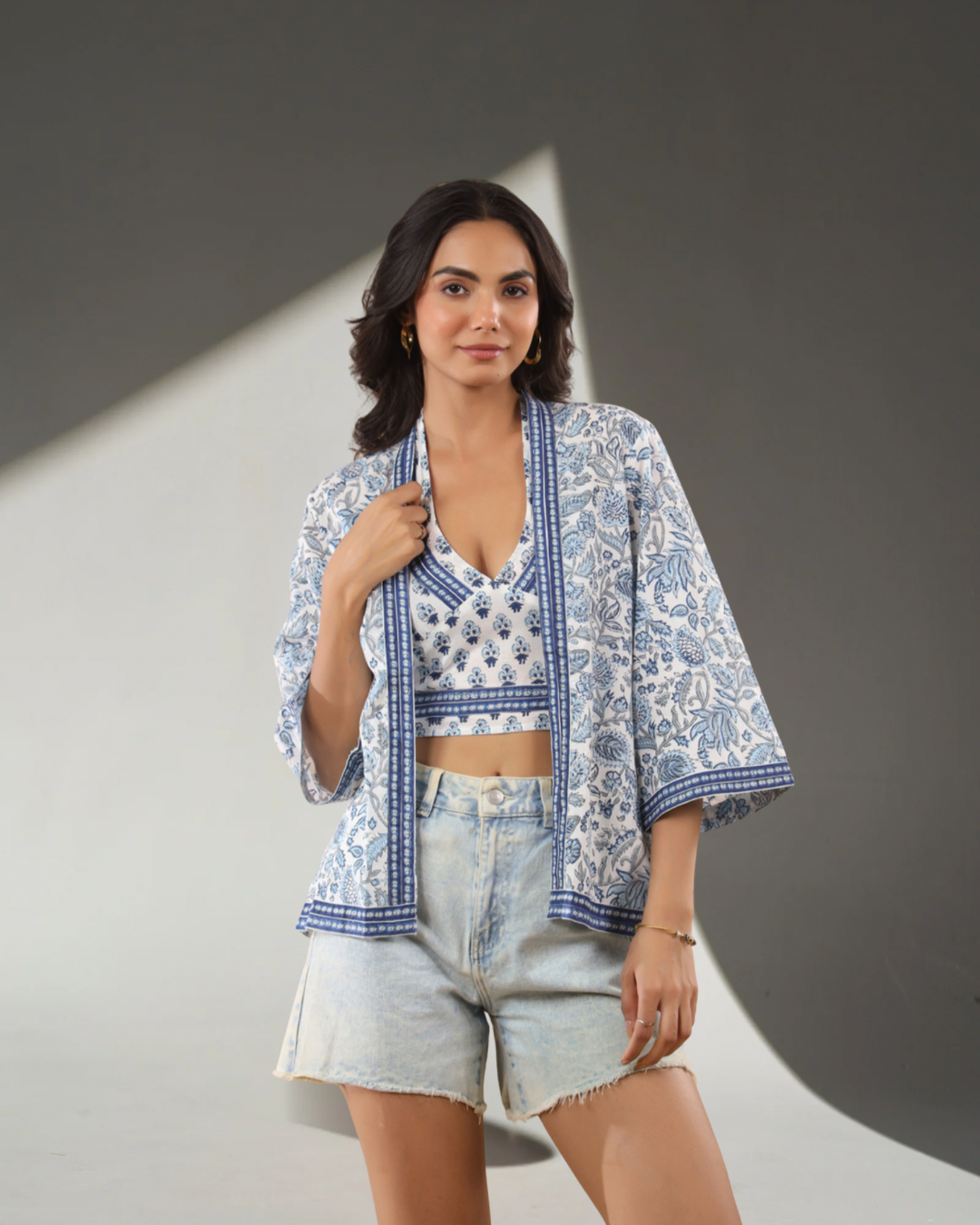 Blue Mirage - Blue & White Crop Top + Kimono Set